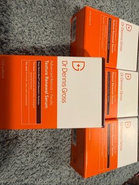 4 Unopened Dr Dennis Gross Advanced Retinol + Ferulic Texture Renewal Serum
